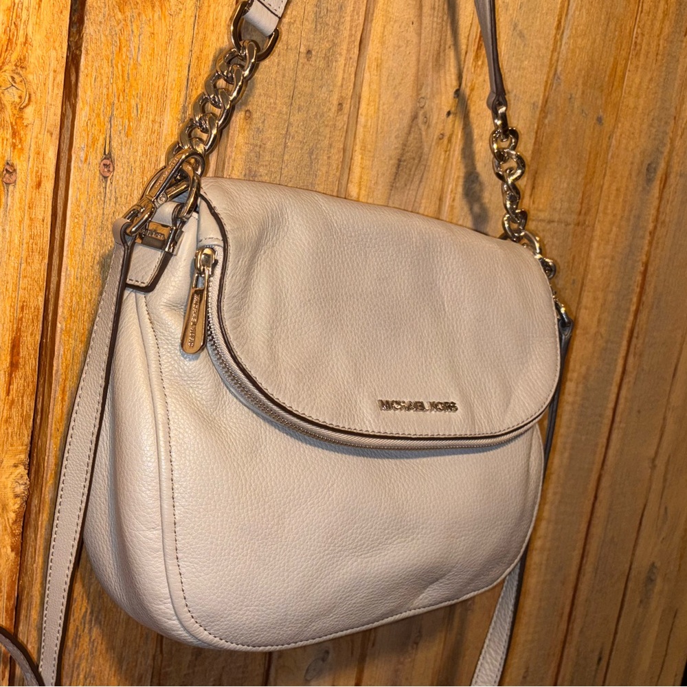 Michael Kors Gray Leather Shoulder Bag - Picture 2 of 6